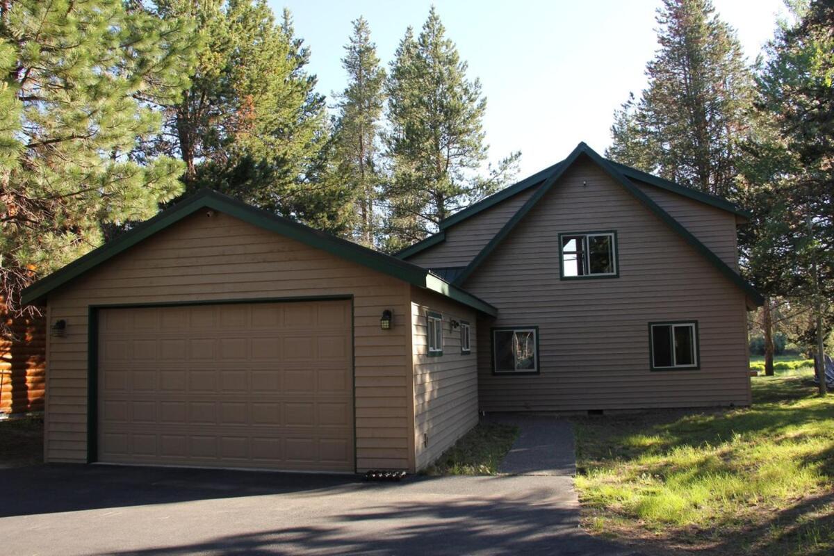 Mt. Bachelor & Sun River Get Away Holiday home *